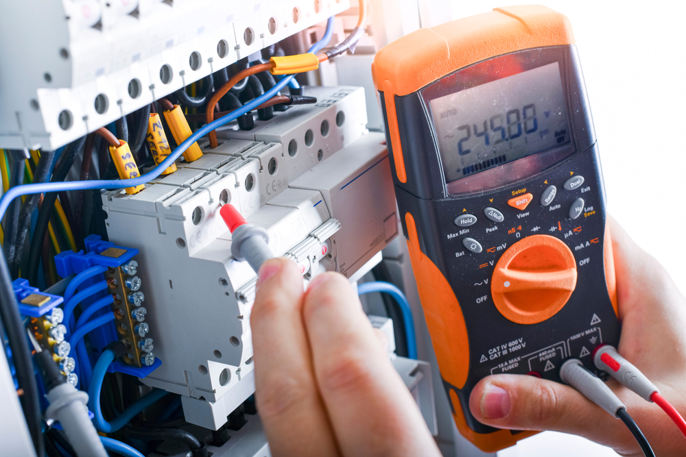 Pourquoi faut-il tester son installation électrique une fois par an ?