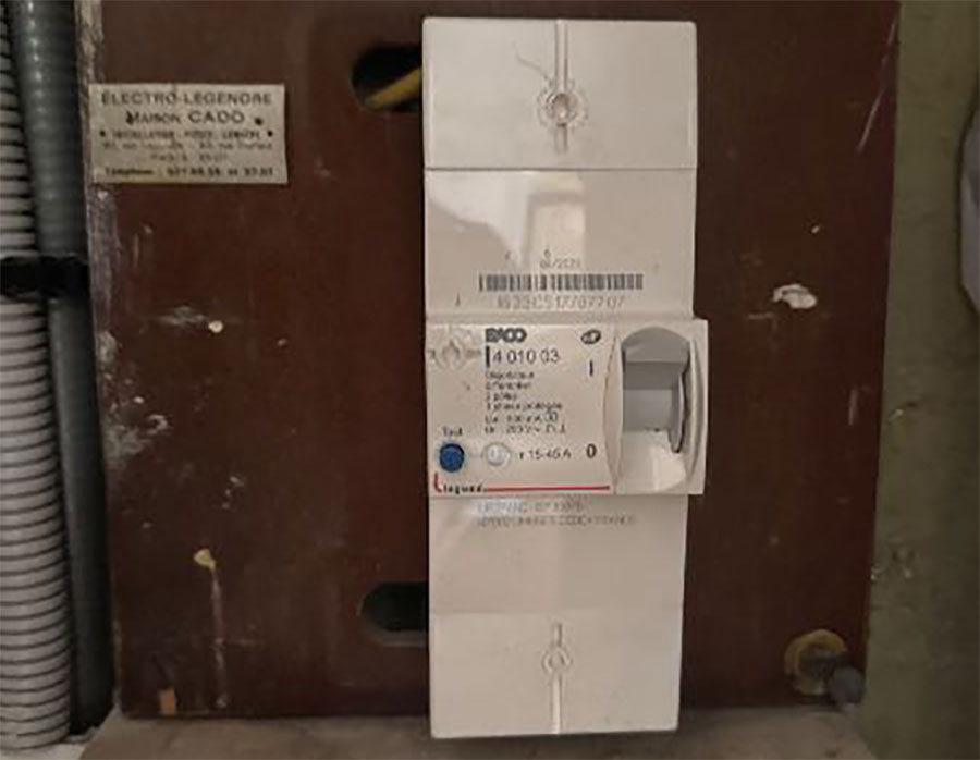 Remplacement du disjoncteur d’abonné (AGCP)